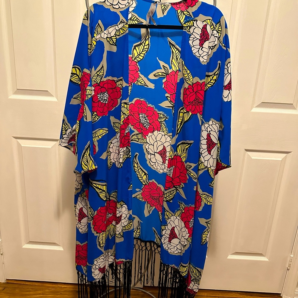 Melissa McCarthy Floral Kimono